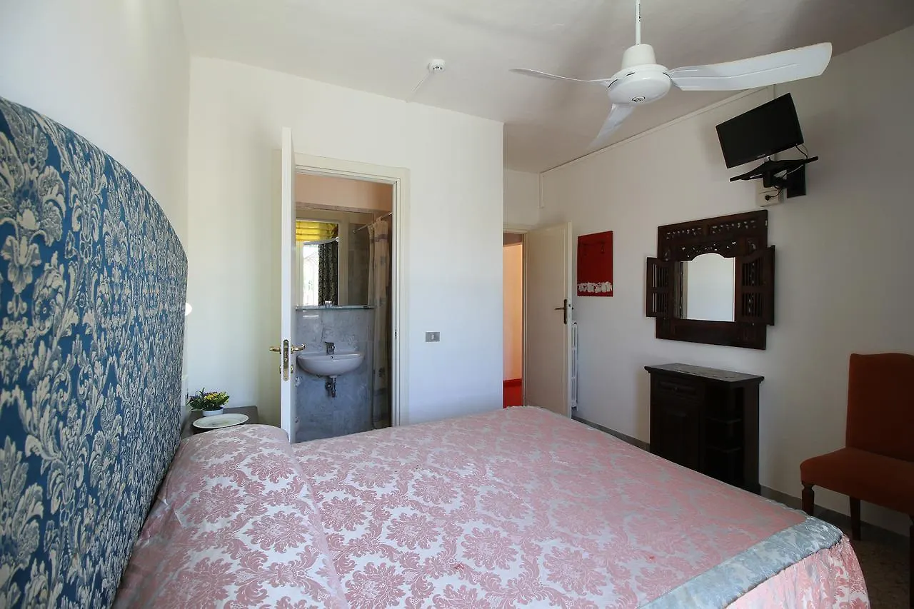 Hotel Gale Lido di Camaiore Italy