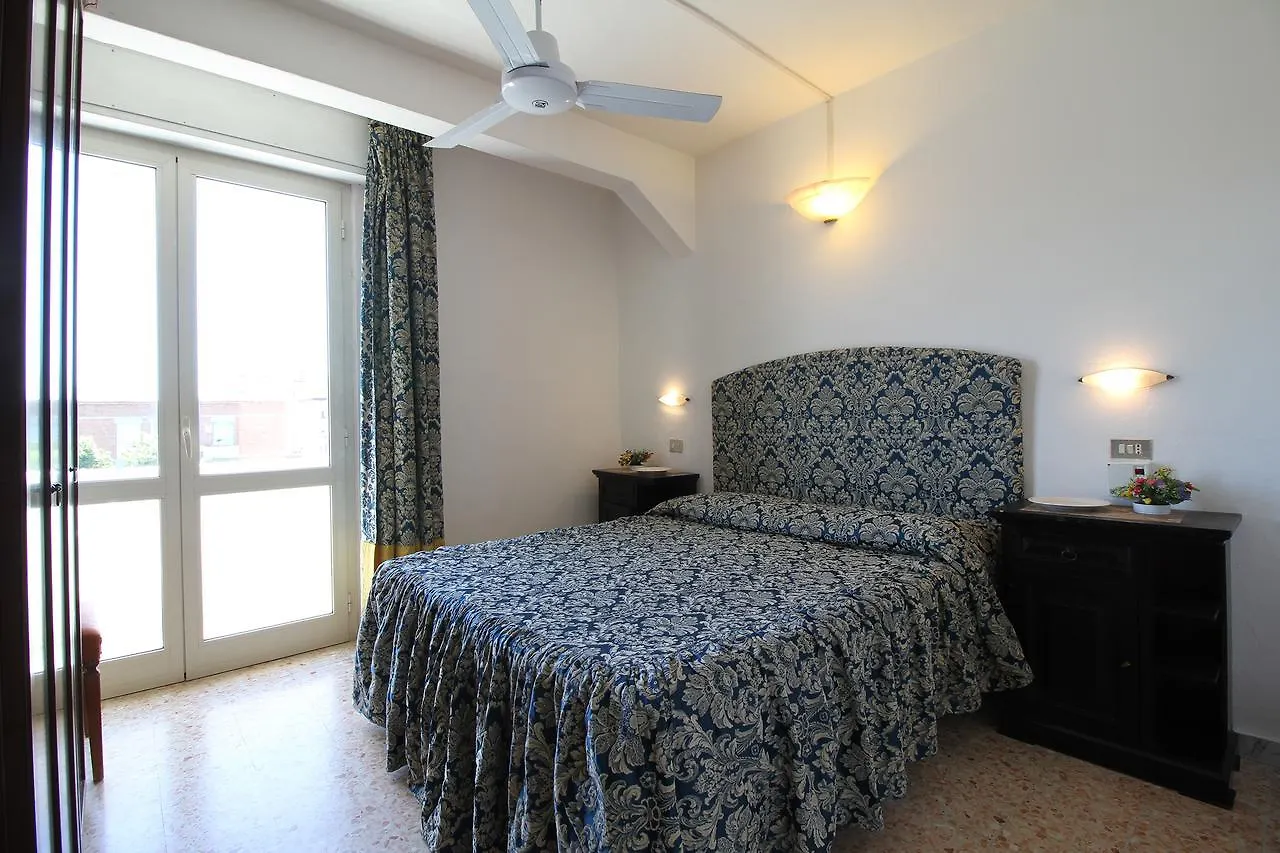 ***  Hotel Gale Lido di Camaiore Italy